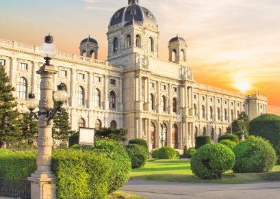 beautiful-view-museum-art-history-monument-empress-maria-theresa-vienna-aus